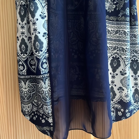 Love Spell Navy‎ Blue Paisley Tank Top Size Small - Picture 8 of 9